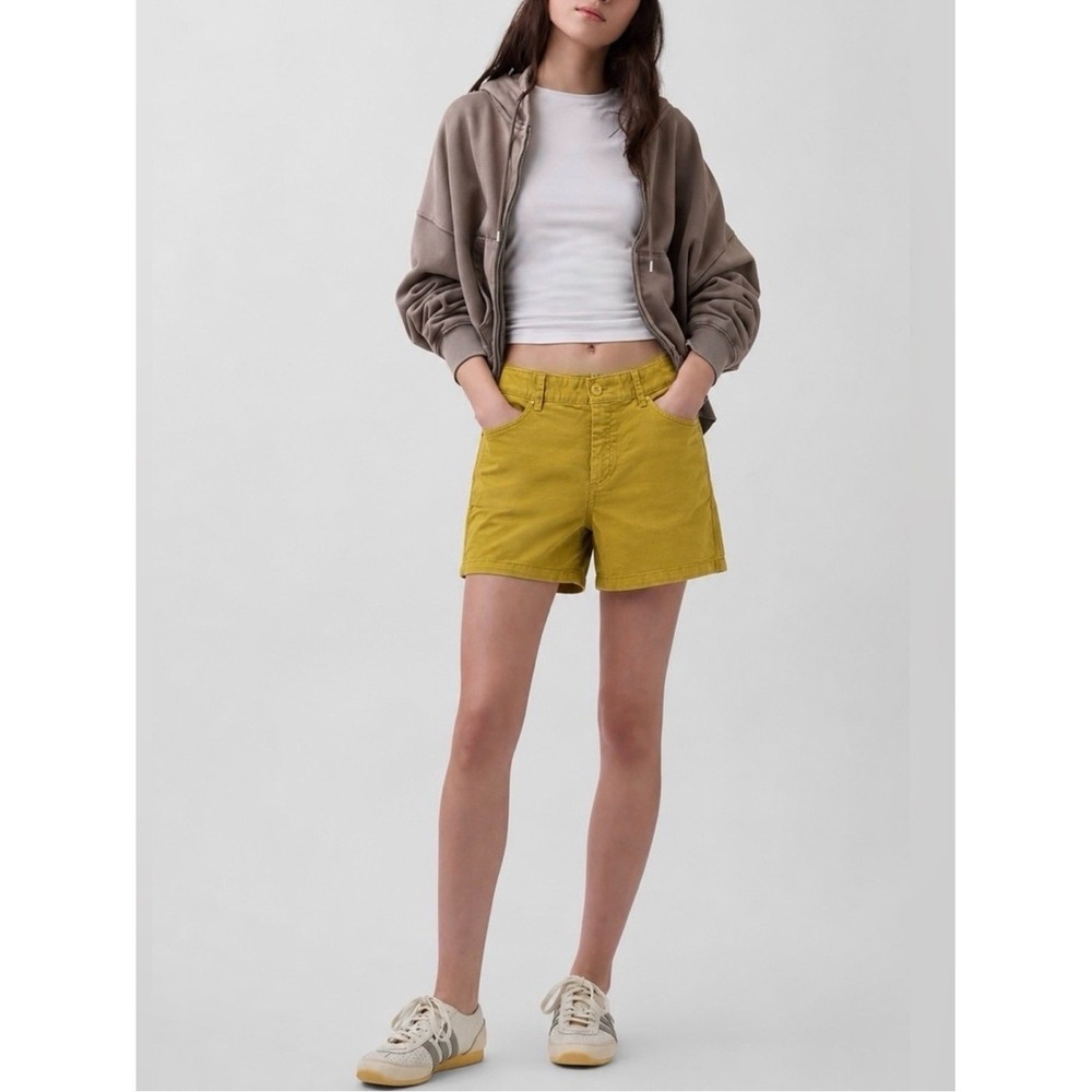 Eddie Bauer Mustard Yellow Legend Wash Stretch Chino Shorts